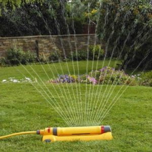 Hozelock Aquastorm 2 in 1 Sprinkler