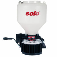 Solo 421 PRO Manual Crank Feed, Grass, Seed and Salt Drop Spreader 9kg