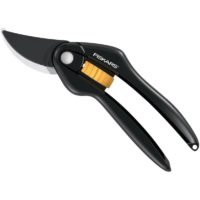 111260 SingleStep Multi Purpose Bypass Pruner Secateurs P26 1000567 - Fiskars