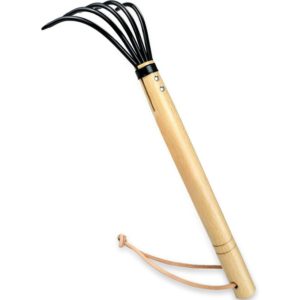 38 cm Garden Claw Rake Military Grade Steel 5 Teeth and Premium Wood Japanese Ninja Claw Cultivator or Garden Rake for Our Airy and Soil, Wooden