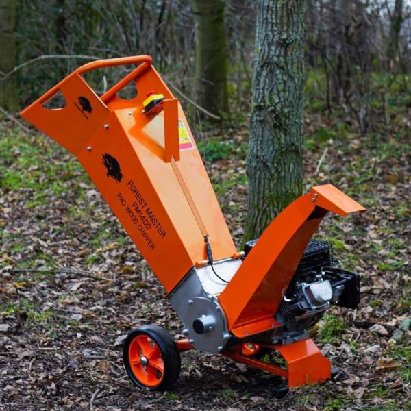 Forest Master - FM14DDES Professional 14HP Petrol Wood Chipper & Garden Shredder