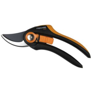Plus SmartFit Bypass Pruner Secateurs Adjustable to Hand Size P541 - Fiskars