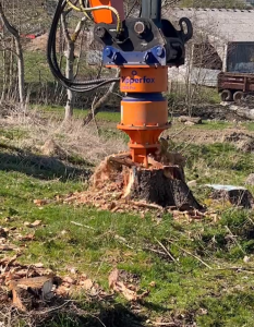 Dipperfox Stump Grinder Demonstration