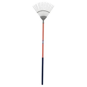 Spear and Jackson Select Carbon Steel Flexo Lawn Rake 1.6m